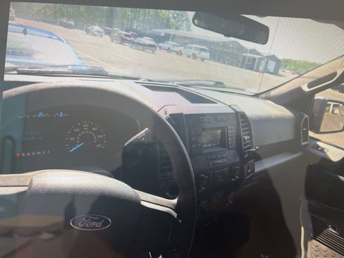 Used 2019 Ford F150 XL w/ Trailer Tow Package RWD image 13