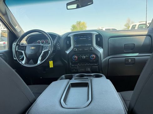 Used 2022 Chevrolet Silverado 2500 LT w/ Fleet Comfort Package AWD/4WD image 24
