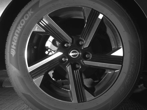 Used 2025 Nissan Sentra SV image 15