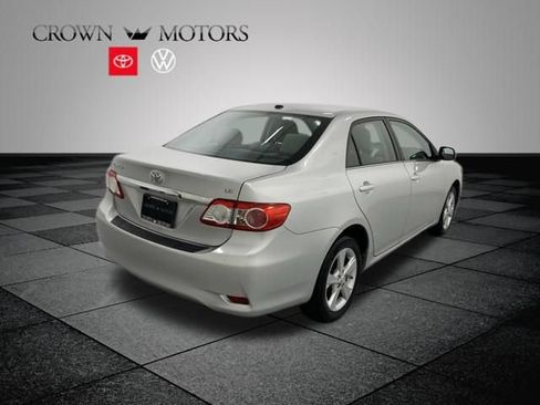 Used 2013 Toyota Corolla LE w/ Premium Pkg FWD image 6
