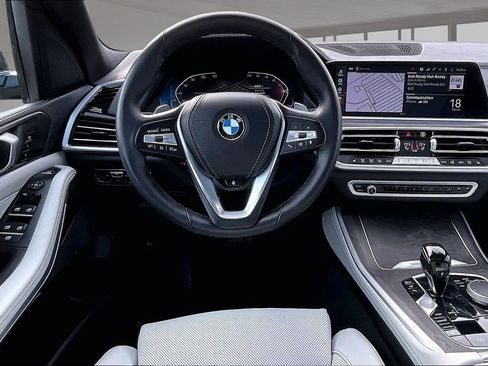 Used 2023 BMW X5 xDrive40i w/ Premium Package AWD/4WD image 8