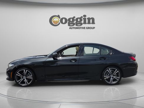 Certified 2023 BMW 330i Sedan w/ Premium Package RWD image 2