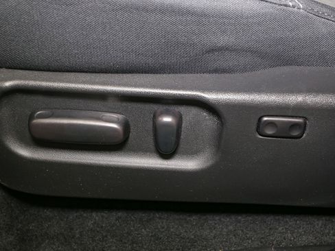 Certified 2023 Toyota Tacoma TRD Sport image 37