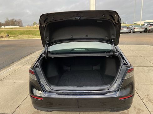 Used 2024 Honda Accord EX image 25