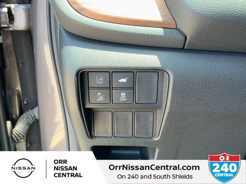 Used 2018 Honda CR-V Touring image 19