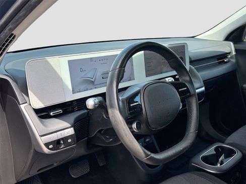 Used 2024 Hyundai Ioniq 5 SEL image 9