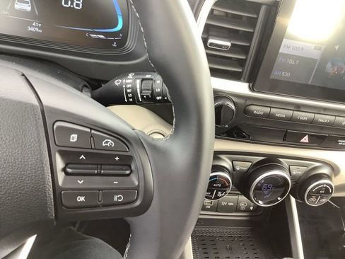 Certified 2026 Hyundai Venue SEL image 36