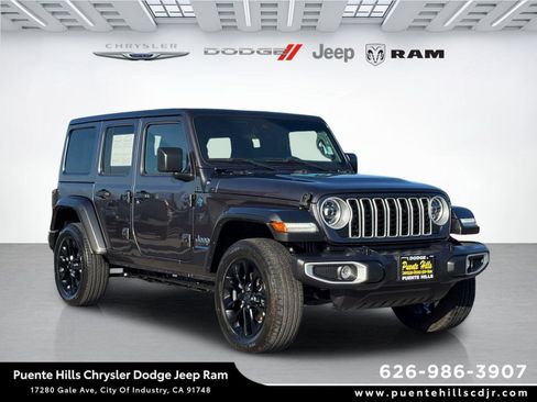 Certified 2025 Jeep Wrangler Sahara w/ Safety Group AWD/4WD image 1