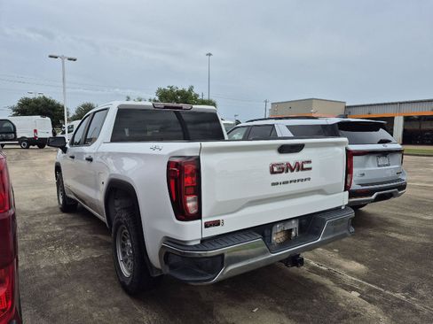 Used 2023 GMC Sierra 1500 Pro AWD/4WD image 5