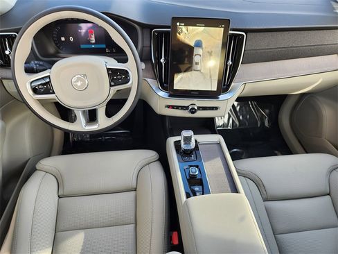 New 2026 Volvo XC90 T8 Ultra image 14