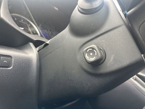 Used 2022 Lexus IS 300 AWD w/ Premium Package image 20