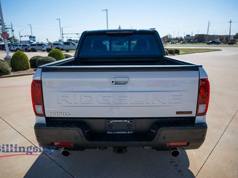 Used 2024 Honda Ridgeline TrailSport image 6