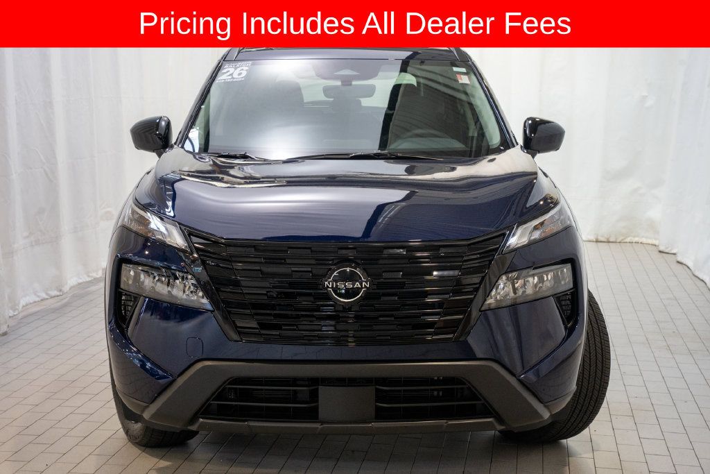 Used 2026 Nissan Rogue Dark Armor FWD image 2