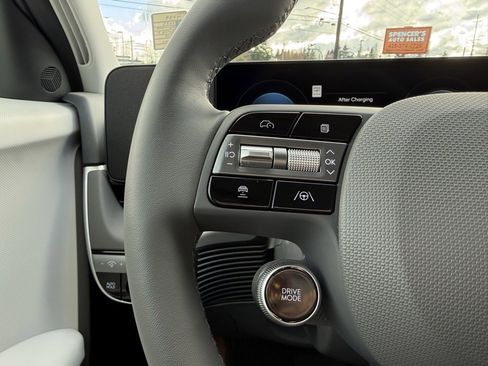 Certified 2025 Hyundai Ioniq 5 SEL image 22