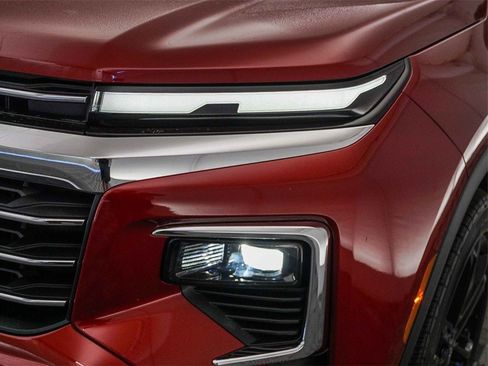 New 2026 Chevrolet Traverse LT w/ LPO, Floor Liner Package image 5