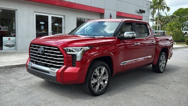 Used 2024 Toyota Tundra Capstone AWD/4WD image 3