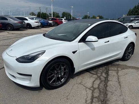 Used 2022 Tesla Model 3 RWD image 7