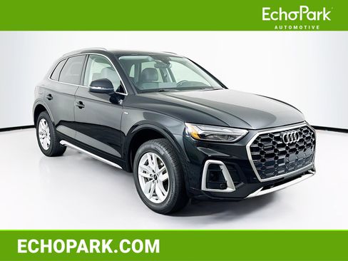 Used 2023 Audi Q5 2.0T Premium w/ Convenience Package AWD/4WD image 1