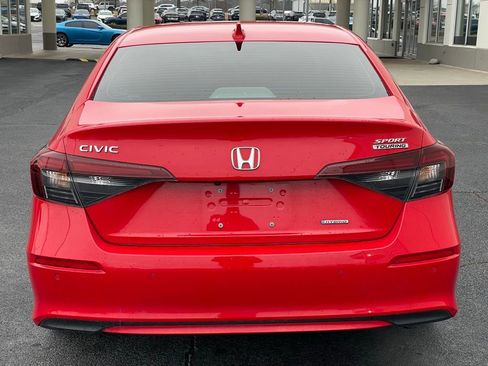 Certified 2025 Honda Civic Sport Touring image 4