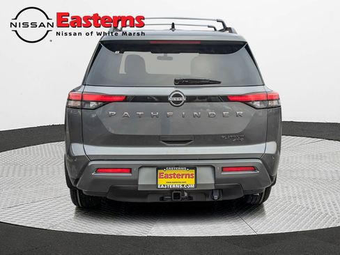 New 2026 Nissan Pathfinder Platinum image 8