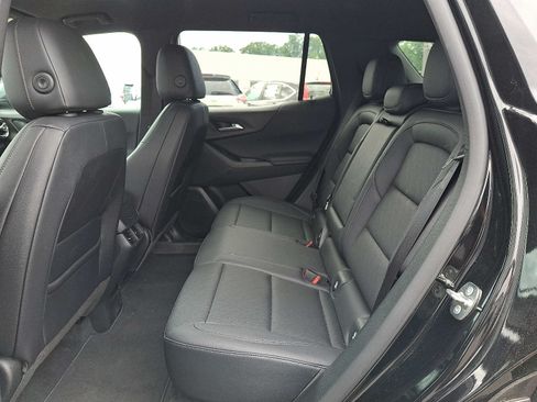 Used 2026 Chevrolet Equinox LT w/ Convenience Package II AWD/4WD image 11