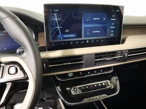 New 2025 Lincoln Corsair Grand Touring image 5