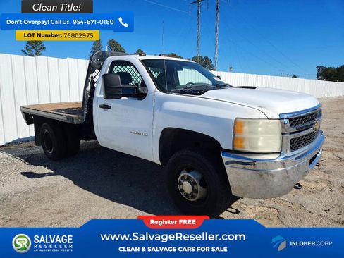 Used 2011 Chevrolet Silverado 3500 W/T image 5