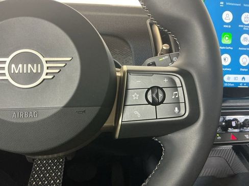 Certified 2025 MINI Cooper Countryman S image 14