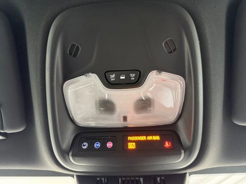 Used 2023 Chevrolet Colorado Trail Boss w/ Advanced Trailering Package image 28