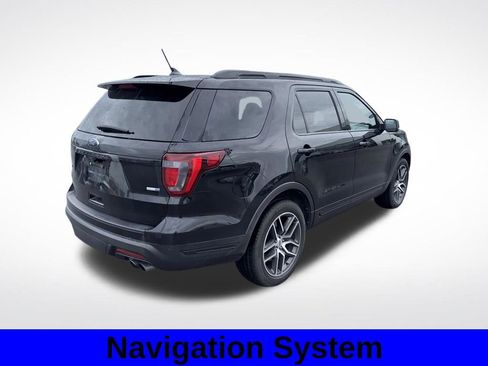 Used 2019 Ford Explorer Sport w/ Equipment Group 401A AWD/4WD image 4