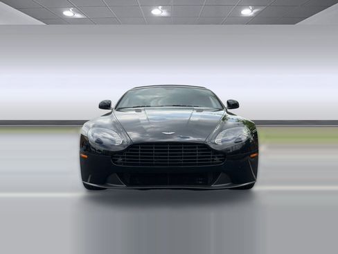 Used 2016 Aston Martin V8 Vantage GT image 6