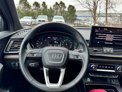 Used 2023 Audi Q5 2.0T Premium w/ Convenience Package image 24