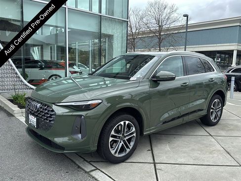 Used 2025 Audi Q5 Premium Plus w/ Premium Plus image 1