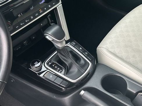 Used 2023 Kia Seltos EX image 25