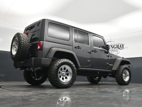 Used 2014 Jeep Wrangler Unlimited Rubicon w/ Connectivity Group AWD/4WD image 32