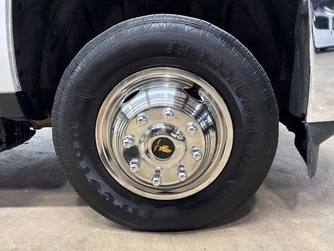 Used 2019 Chevrolet Silverado 3500 W/T image 28