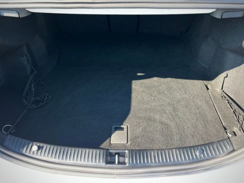 Used 2018 Mercedes-Benz C 300 Sedan image 24