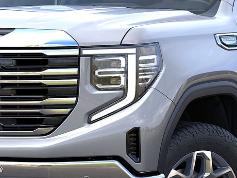 New 2026 GMC Sierra 1500 SLT AWD/4WD image 10