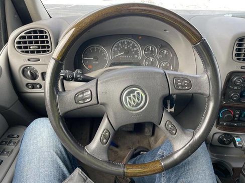 Used 2007 Buick Rainier CXL image 35