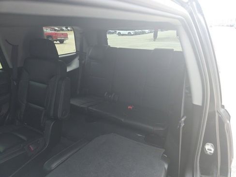 Used 2019 GMC Yukon SLT image 8