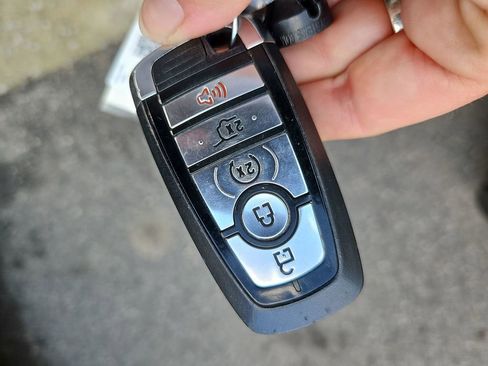 Used 2024 Ford Escape ST-Line image 36