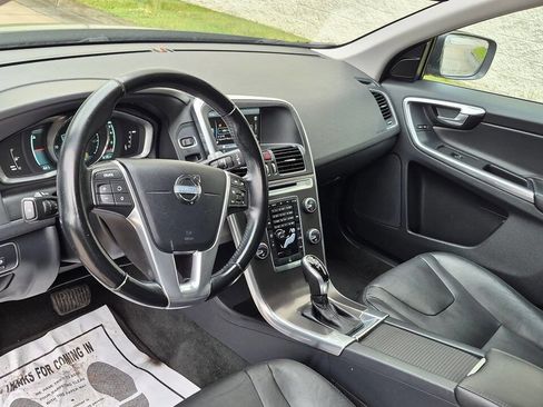 Used 2015 Volvo XC60 T5 Premier FWD image 34