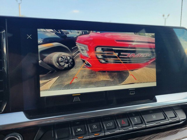 Used 2025 Chevrolet Silverado 1500 LT RWD image 22