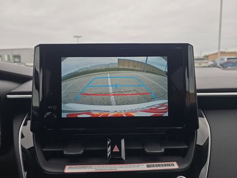 Used 2024 Toyota Corolla LE image 14