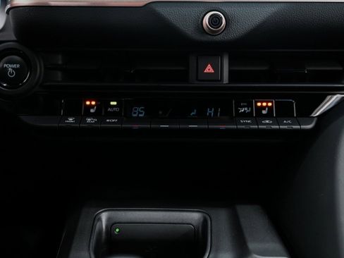 Used 2023 Toyota Crown XLE image 27