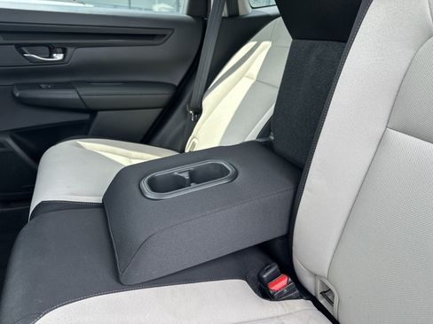 Used 2024 Honda CR-V EX image 11