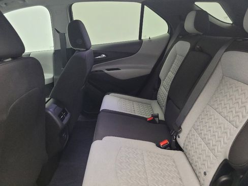 Used 2024 Chevrolet Equinox LT w/ LPO, Floor Liner Package FWD image 18