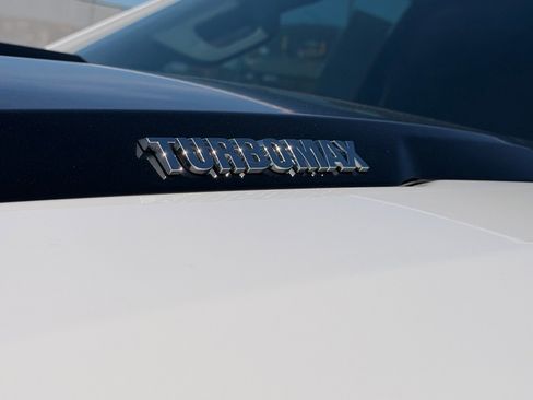 Used 2025 Chevrolet Silverado 1500 Custom Trail Boss AWD/4WD image 10