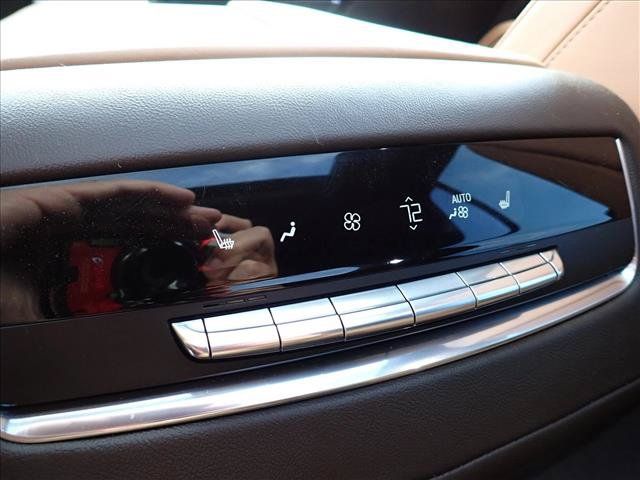 Used 2024 Cadillac Escalade Sport w/ Touring Package AWD/4WD image 11