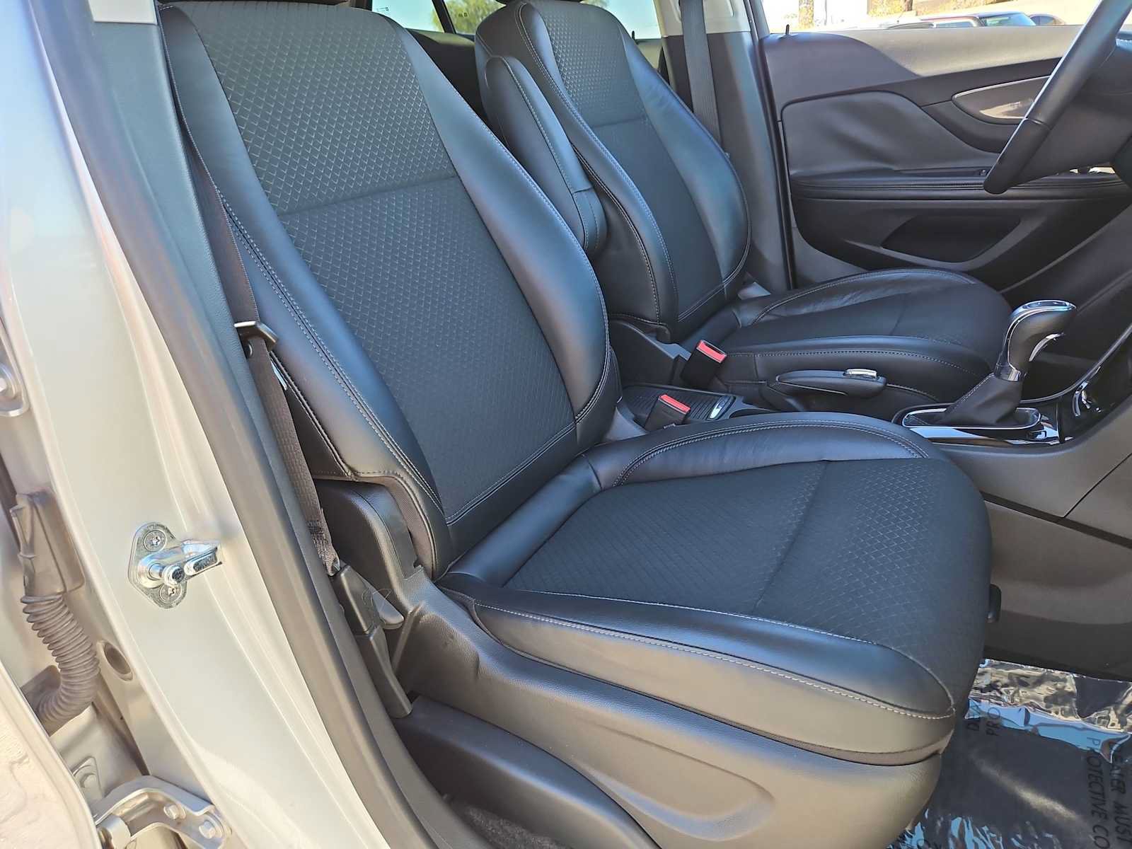 Used 2017 Buick Encore Preferred FWD image 21